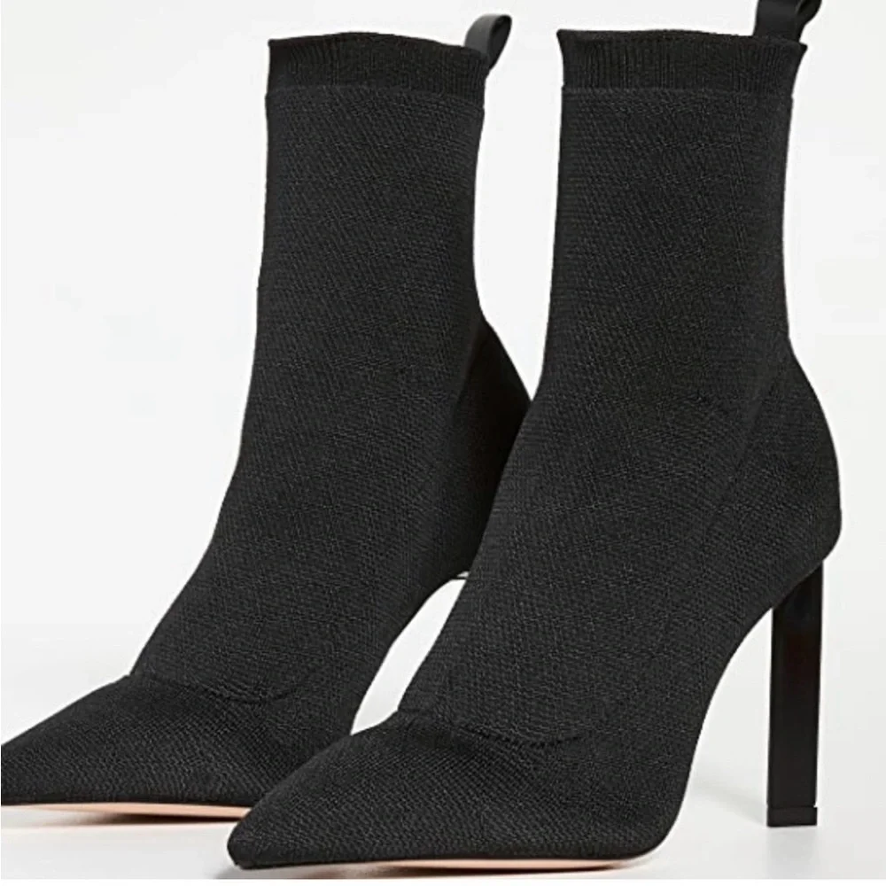 Schutz Ammie Pointed Toe Booties Ankle Boots Size 9.5 Black Knit